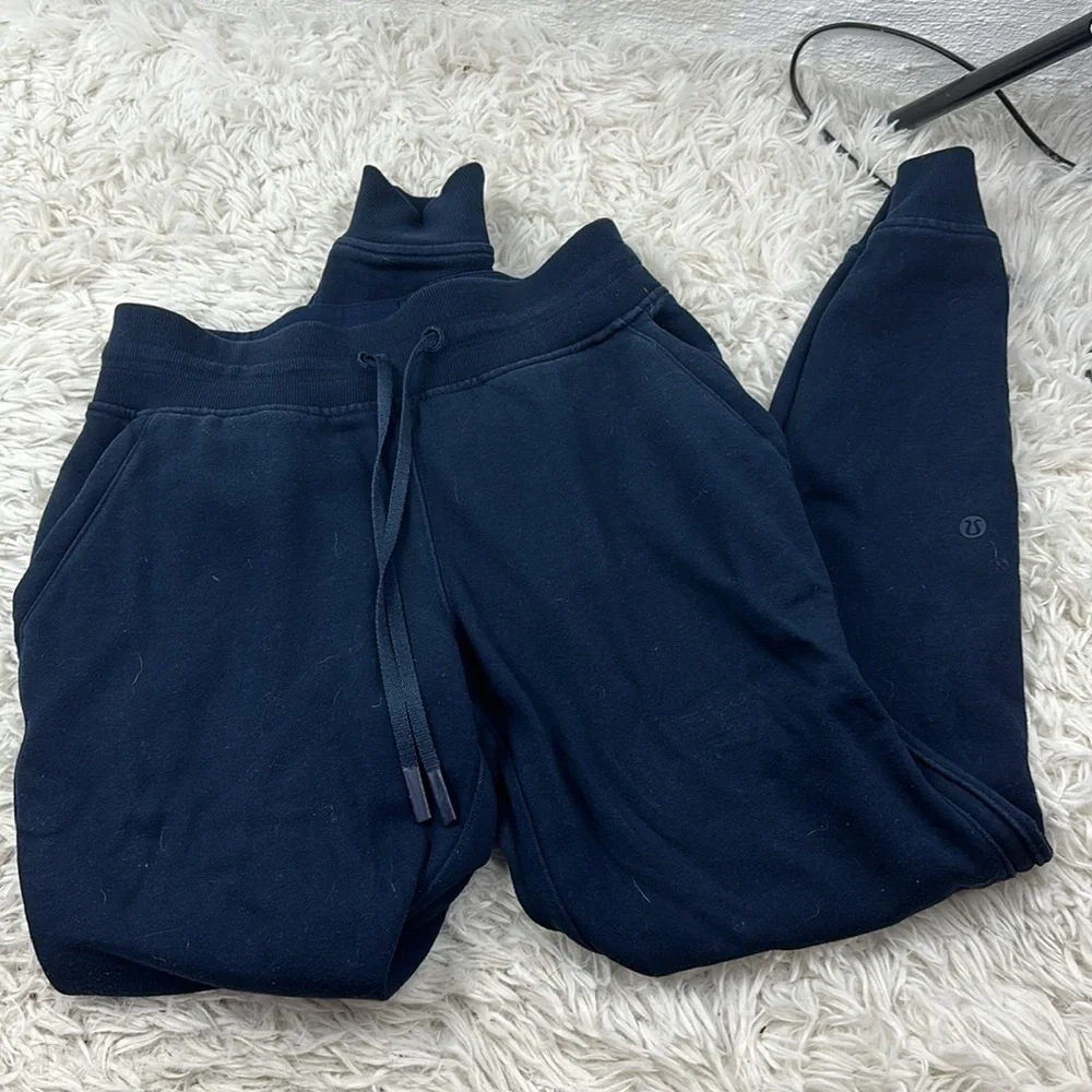 Lululemon Warm Down Jogger II *28